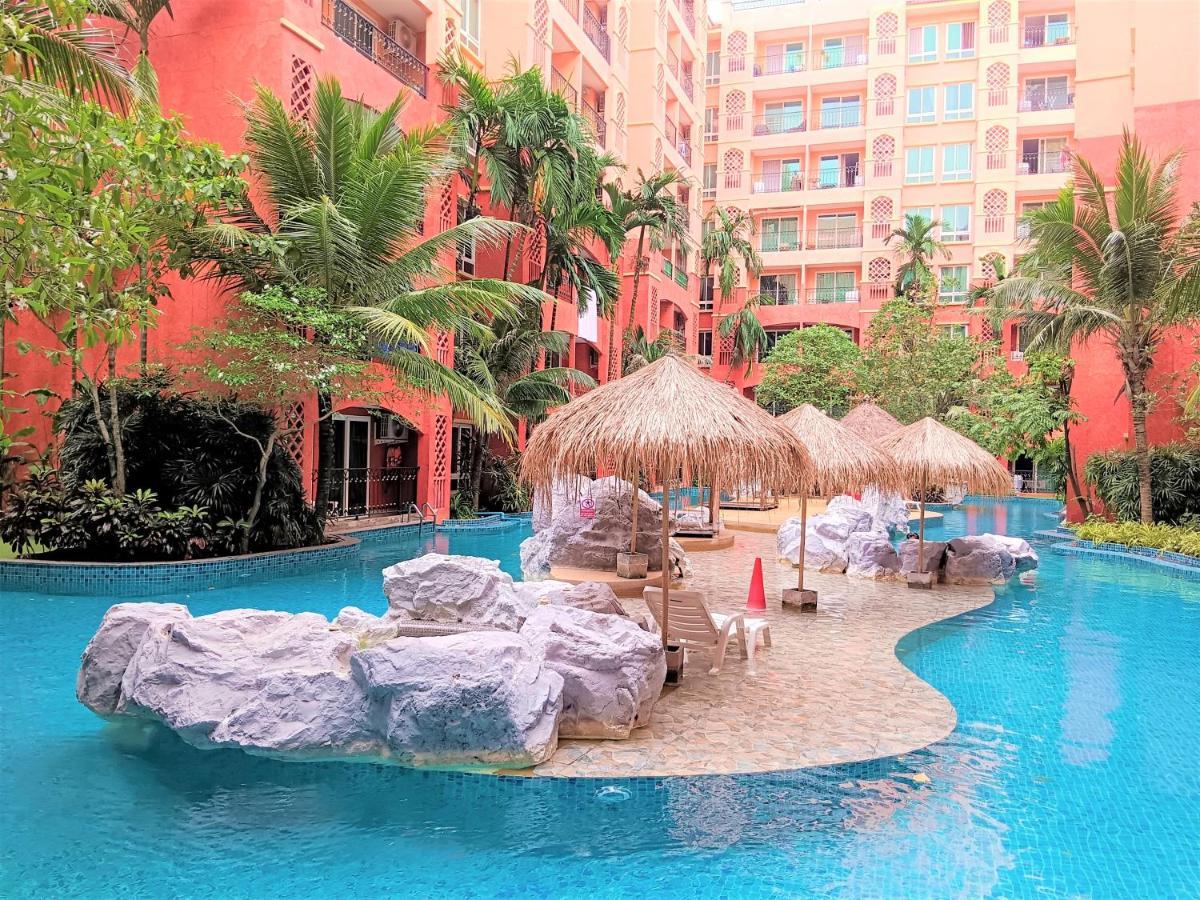 Seven Seas Condo Resort Beautiful Location Jomtien Beach Exterior photo